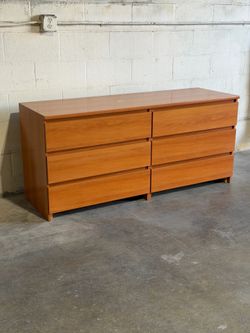 Modern 6 Drawer Dresser / Lowboy Storage Cabinet