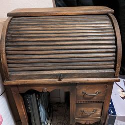 Kids Roll Top Desk 