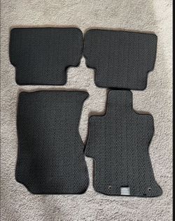 Subaru Impreza 2022 Floor Mats. NEW!