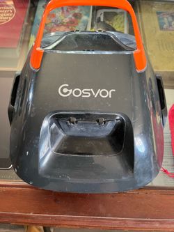 Pool vacuum