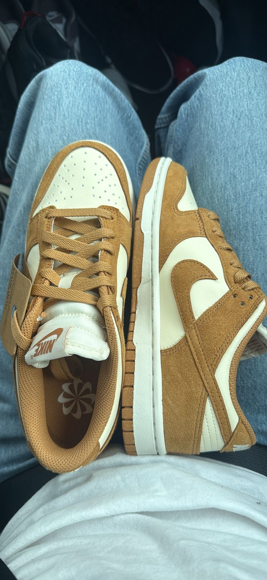 Nike Dunk Low (yellow)