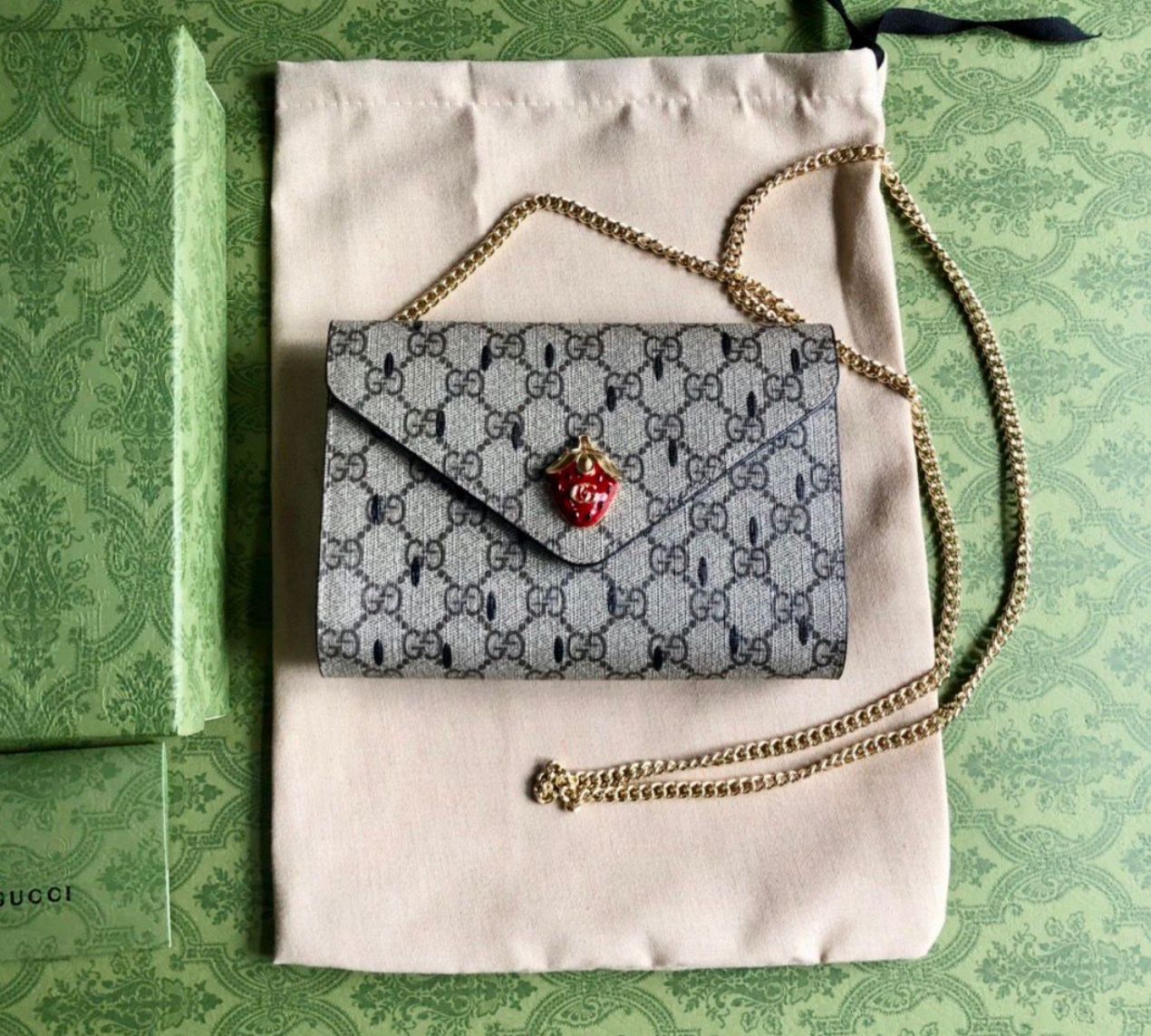 Strawberry Gucci BAG