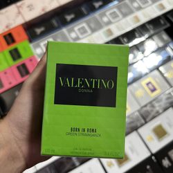 Brand new men and female perfumes and Cologne for sale bulk and singles available sample available to smell✅ full size 