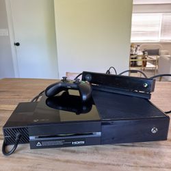 Xbox One With Kinect 