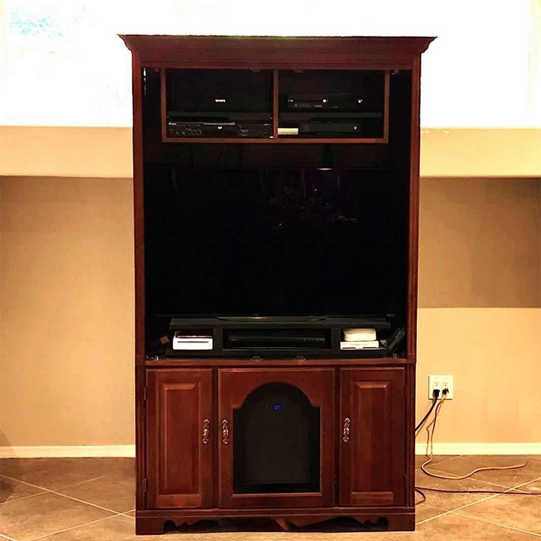 Thomasville/Broyhill Cherrywood Entertainment Center USA Original Owners