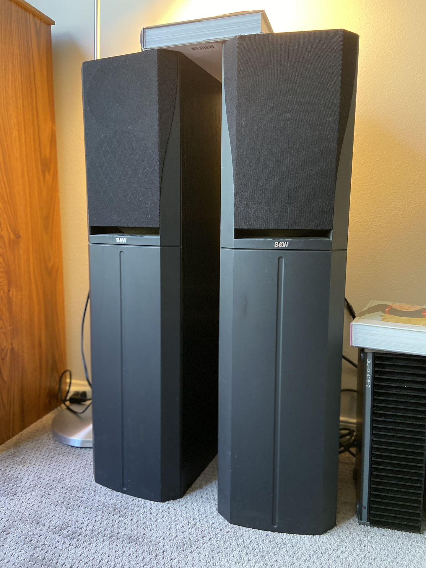 Bowers & Wilkins (B&W) Vintage Speaker
