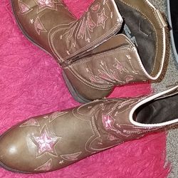 Cowgirl Boots Size 5 Good Condition Pink Stars On Brown Boot 