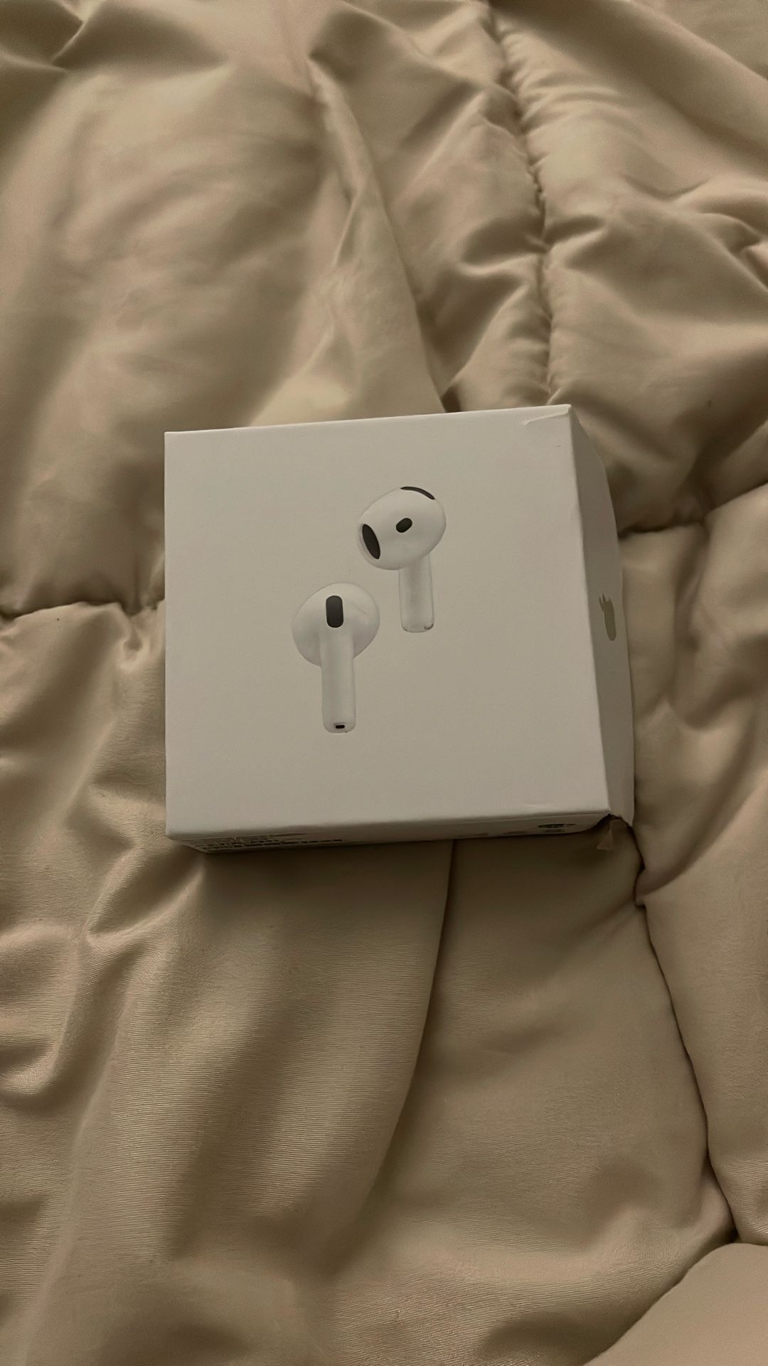 Airpods Gen 4's
