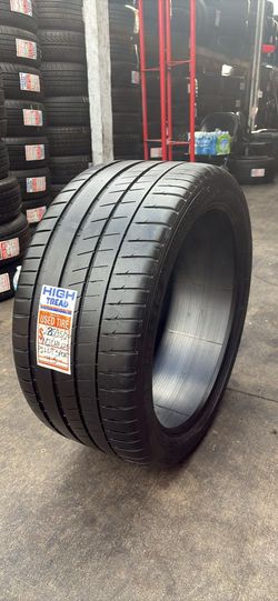 285/35/20 MICHELIN PILOT SPORT 4S (1 TIRE ONLY USED)