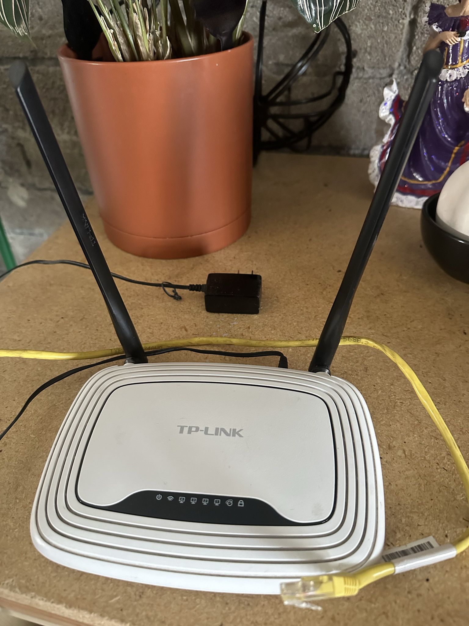 Wireless WiFi Router