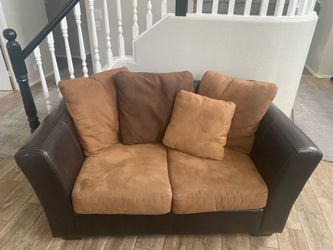 Love seat