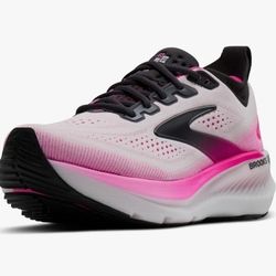 Brooks Women’s 7.5 Glycerin GTS 23 Supportive Running Shoe
