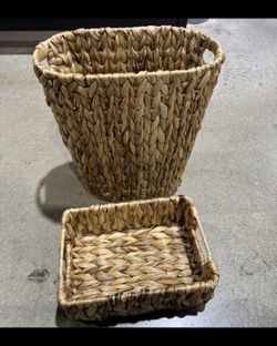 Trash Can And Basket 