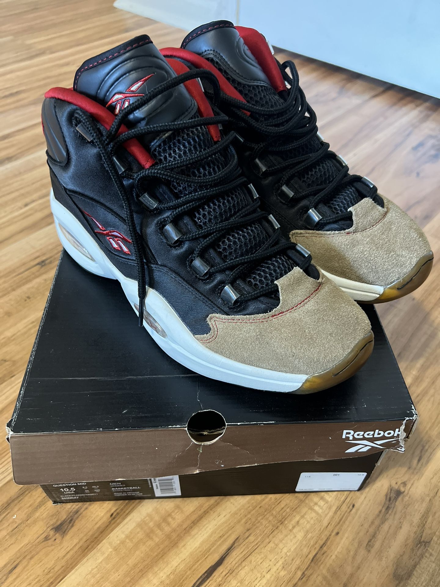 Reebok questions Size 10.5