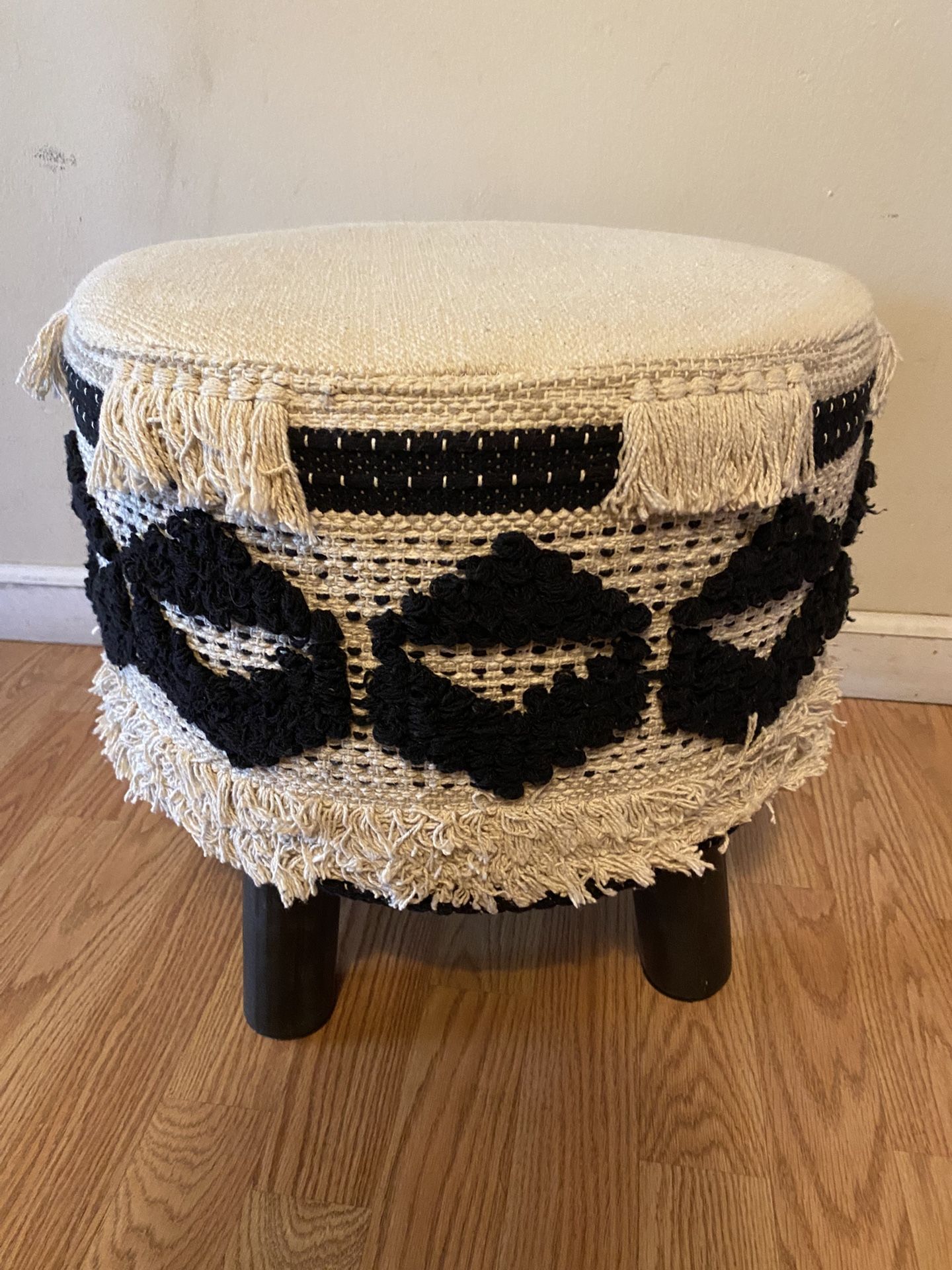 Small Stool/ Read Description