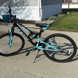 Huffy 26" Trail Runner Mountain Bike Black/Teal - Adult Women's