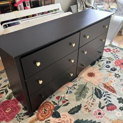 Black Wood Dresser 