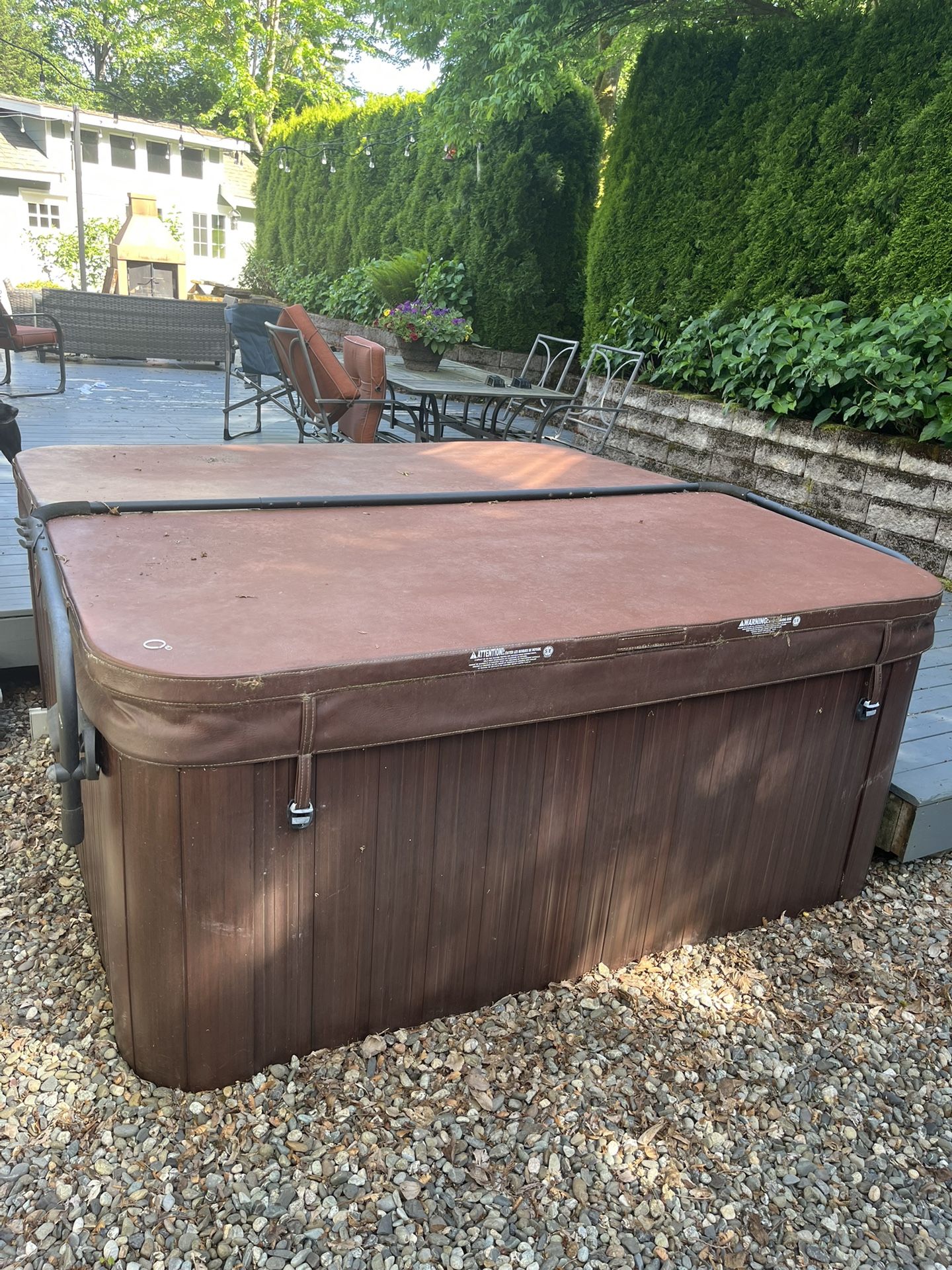 FREE Hot Tub If You Pickup!