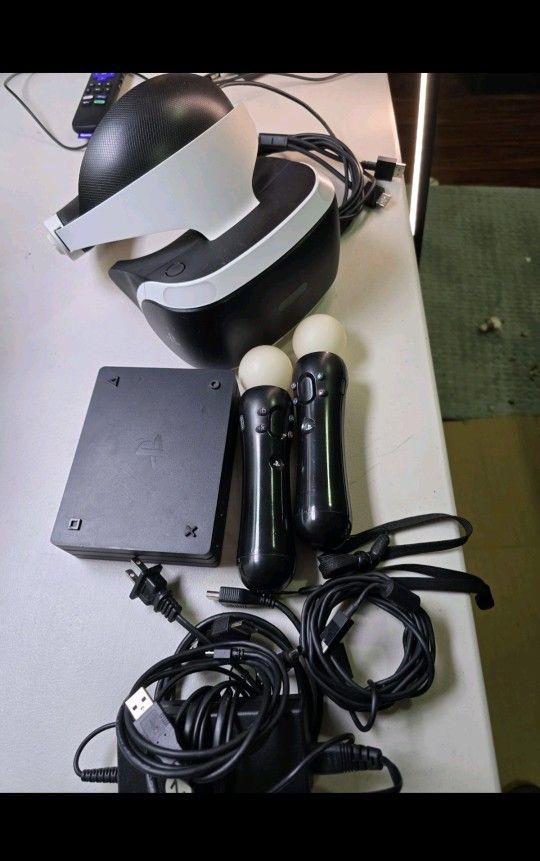 Playstation 4 Slim With Playstation VR