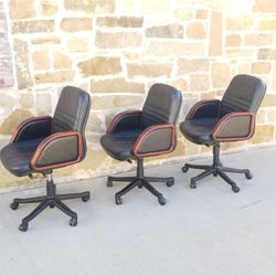 Vintage MCM leather and Teak  mid-back executive office chair with Bentwood armrests