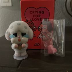 POP MART crying for love 