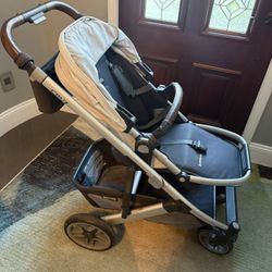 Uppa Baby V2 Stroller