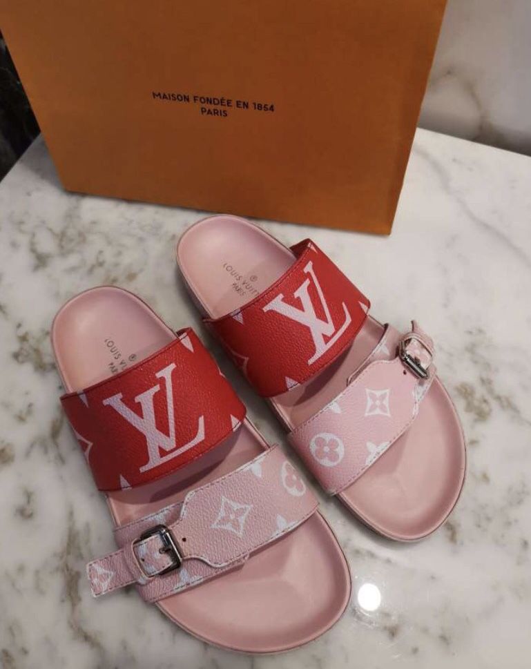 Louis Vuitton Bom Dia Sandals - For Sale on 1stDibs