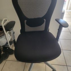 Office Chair With Adjustable Arm Height 