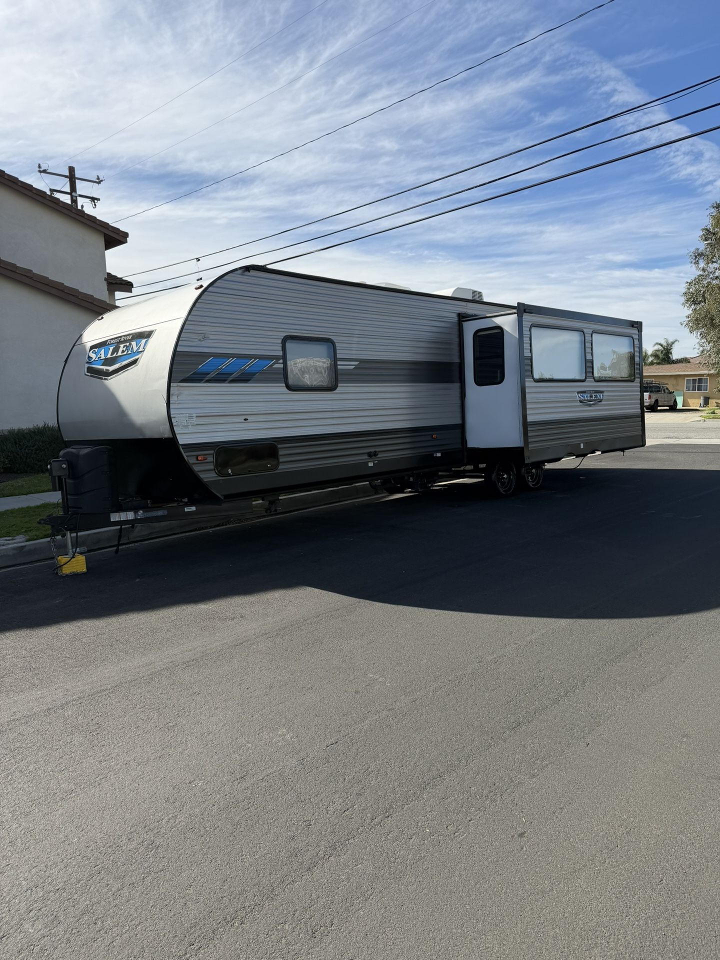 2020 Salem by Forest River Superslide model 27RKS