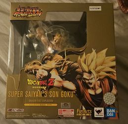 Brand new Figuarts Zero Dragon Ball Z Super Saiyan 3 Son Goku Dragon Fist Explosion