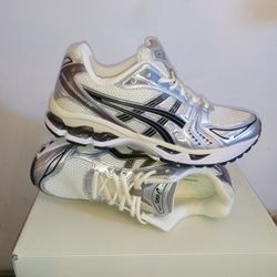 Asics Kayano 14 Gel Size 10 & 11 New