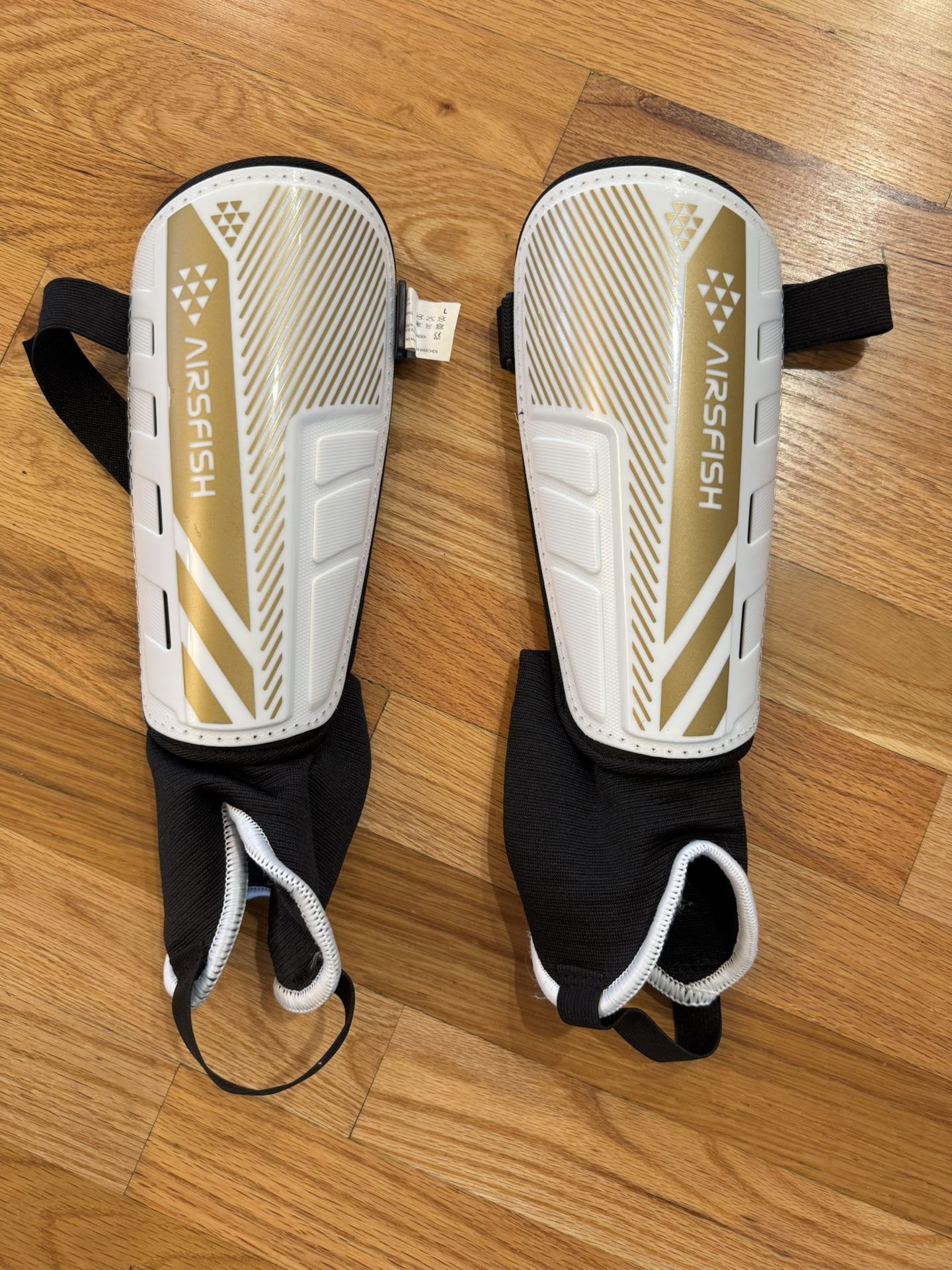 Soccer Shinguards, Airfish, Size L