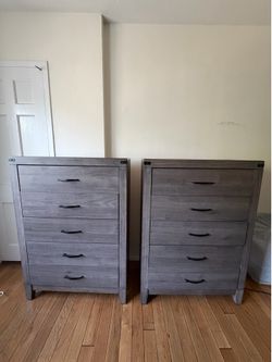 2 Dressers + 2 Nightstands