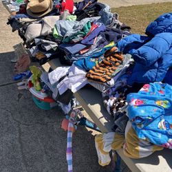 New And Used Kids Clothing. 