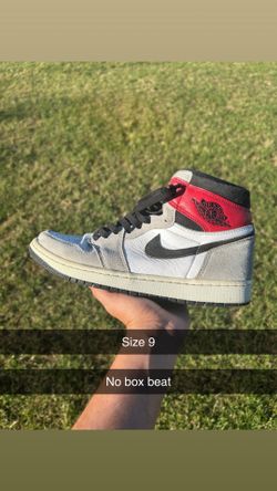 Jordan 1 smoke grey size 9 heavily worn