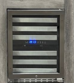 SUMMIT Refrigerator ALWC532PNR 00616 .