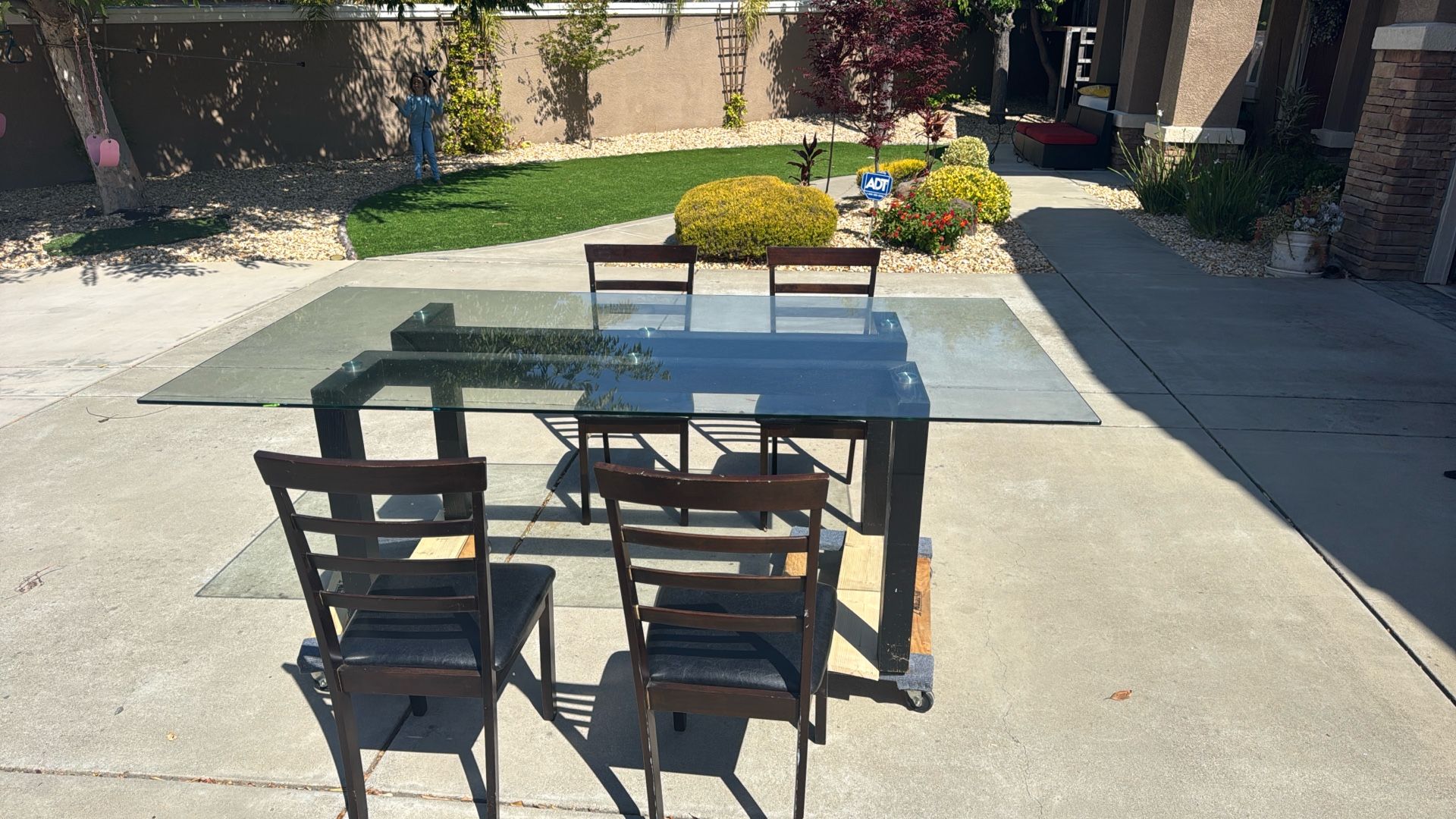 Dining room table-Oakley