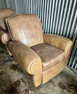 Relax The Back Recliner 