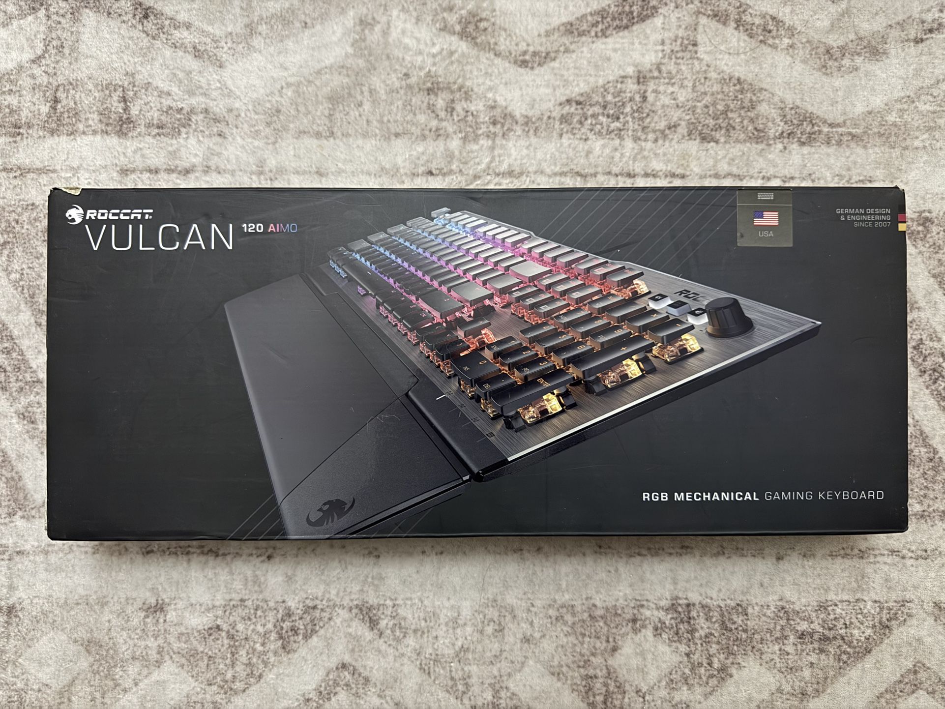 USED - Roccat Vulcan Aimo 120 Mechanical Keyboard
