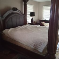 California King Bedroom Suit