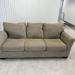 Comfy brand new nice sofa couch