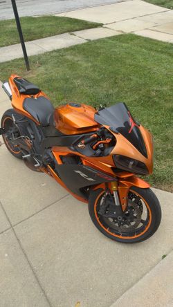 Yamaha YZFR1 Sport