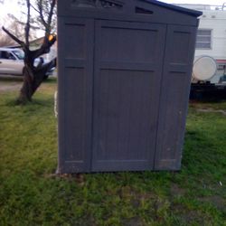 Shed