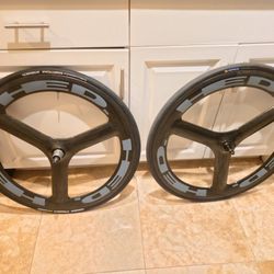 HED Tri-Spoke Clincher Carbon Wheelset