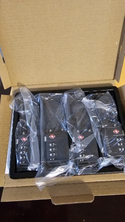4 TSA Luggage Locks