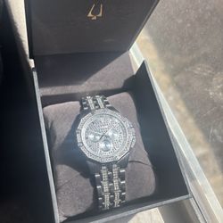 Bulova watch(Half off original price  625$🤑‼️)