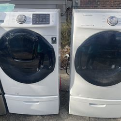Samsung Washer And Deryer Whit Pedestal 