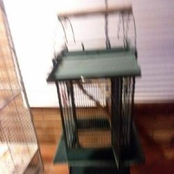 BIRD CAGE $150 HEAVY 2 TRAYS TOP AND BOTTOM