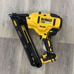 Dewalt Brushless Finish Nailer 