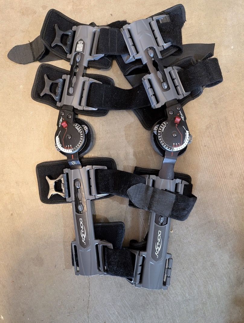 Garage Sale, High End Bike Parts, Tools, Vintage Clothing, Vintage Video Games Lots More Other - Antiques